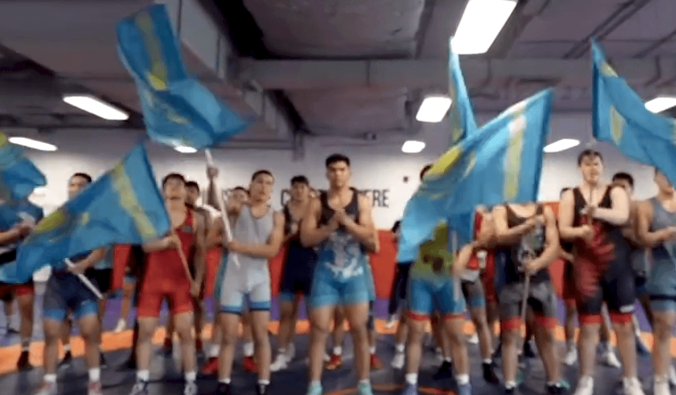 Грек-рим күресінен балуандарымыз барша қазақстандықтарды Тәуелсіздік күнімен шын жүректен құттықтайды!
