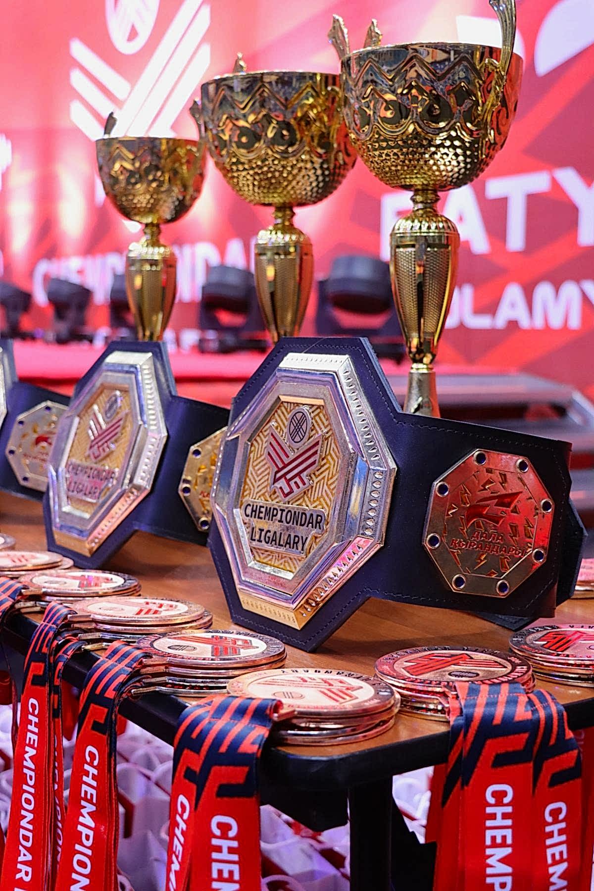 CHEMPIONDAR LIGALARY» жарысының жабылу салтанаты